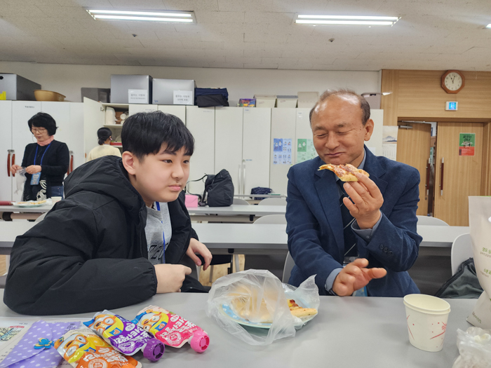 KakaoTalk_Photo_2025-11-02-17-01-44 011.jpg