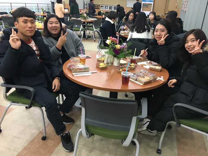 20181219_청년부하반기새가족환영회_11.jpg