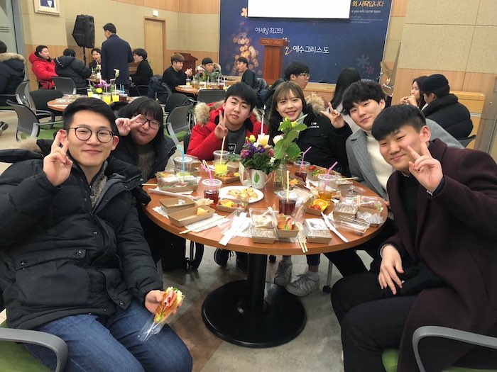 20181219_청년부하반기새가족환영회_8.jpg