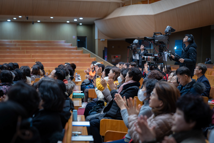 231124 로잔대회 중보기도 연합집회-10.jpg