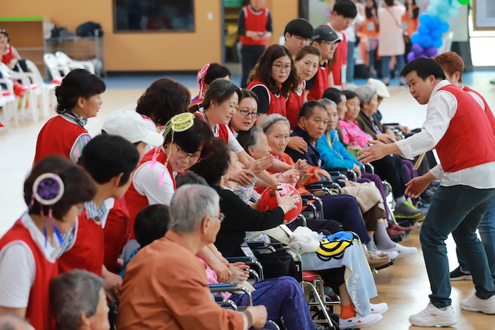 20190525_제일노인요양원_효운동회_17.JPG